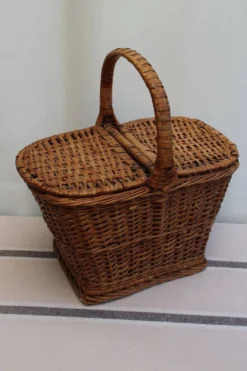 Panier de pique-nique en osier
