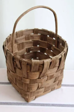 Panier en châtaignier