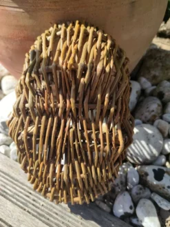 Panier en osier campagnard