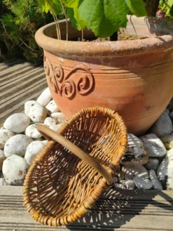 Panier en osier campagnard