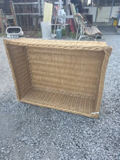 Panier en osier grand modèle
