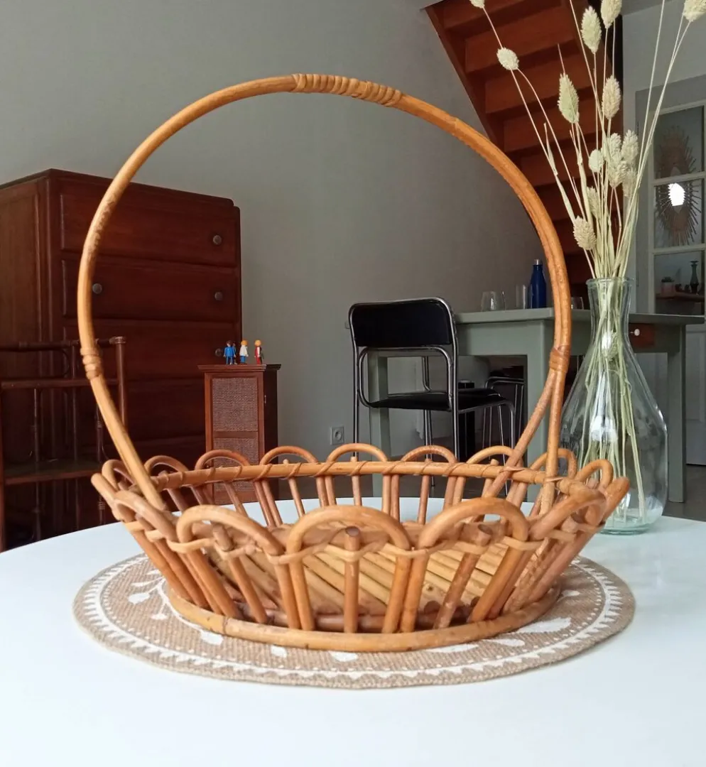 Panier en rotin vintage années 70