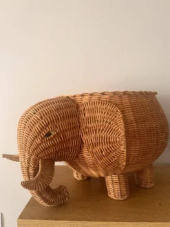 Panier éléphant en rotin