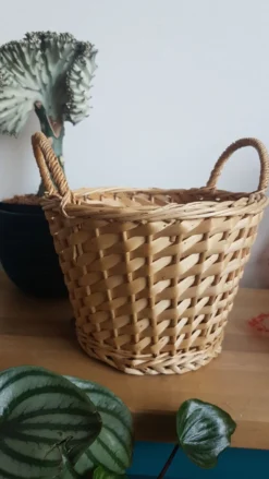 Panier osier avec poignets