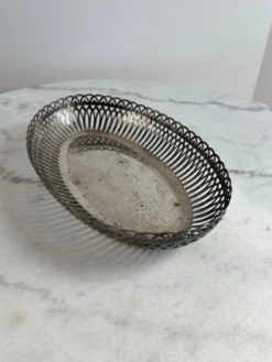 Panier à pain ancien en métal argenté