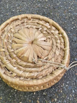 Panier rond corbeille tressé en corde de bananier