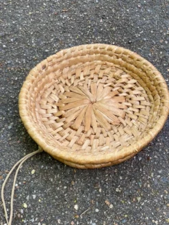 Panier rond corbeille tressé en corde de bananier