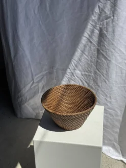 Panier rond en rotin artisanal indonésien D25 H14