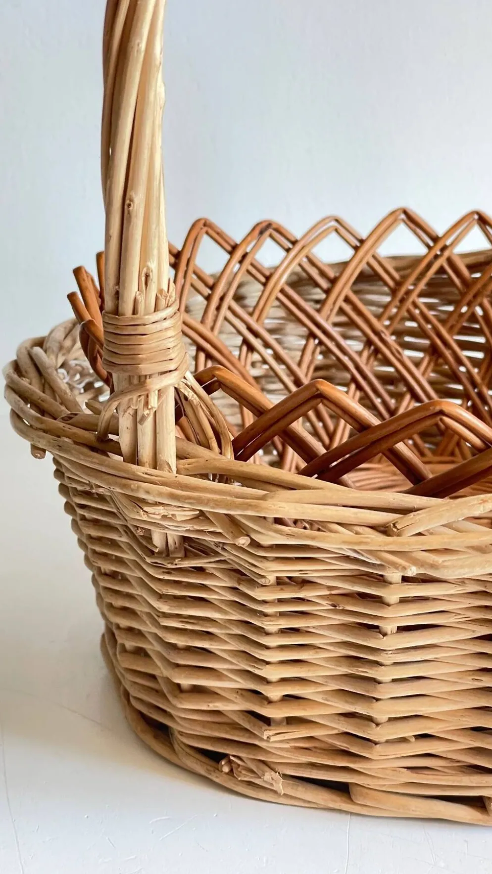 Paniers en rotin vintage