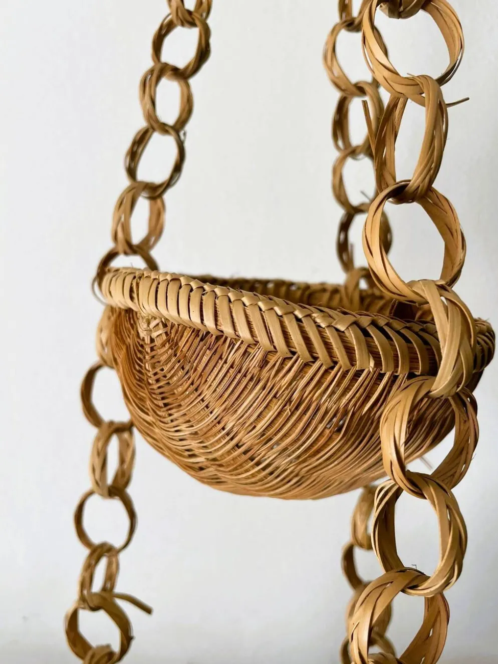 Panier suspendu tressé vintage