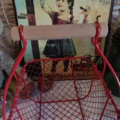 Panier vintage en fer de grillage