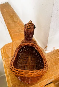 Panière / corbeille en osier en forme de canard (vintage)