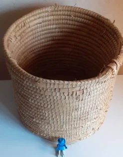 Panière corbeille ronde vintage en paille