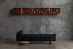 Panneau mural en bois sculpté par Gianni Pinna, Italie, années 1970