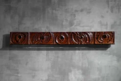 Panneau mural en bois sculpté par Gianni Pinna, Italie, années 1970