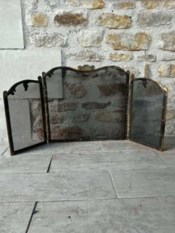 Pare-feu de cheminée en laiton style Louis XV