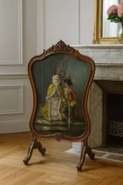 Parefeu de style Louis XV