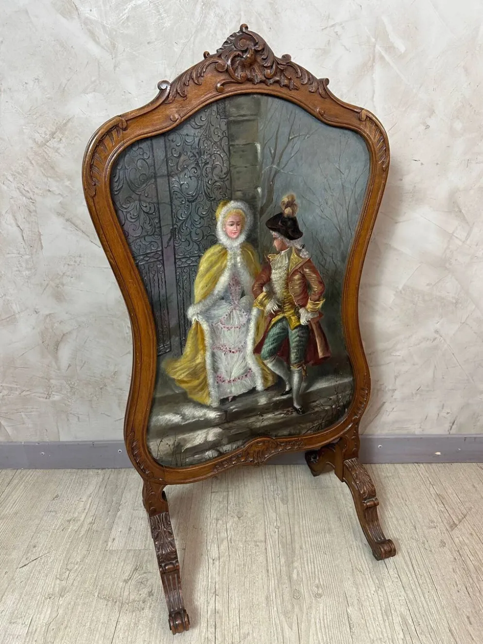 Parefeu de style Louis XV