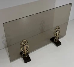 Pare-Feu en Verre Fumé sur Supports en Bronze Art Déco dans le Goût de Raym