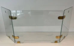 Pare-feu pliant à trois panneaux de verre clair et charnières en laiton ova