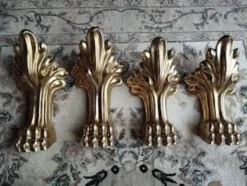 4 pattes de meuble en bronze massif