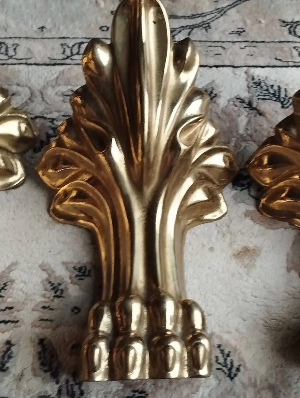 4 pattes de meuble en bronze massif