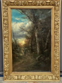 Paysage forestier ancien dans un beau cadre.