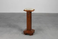 Pédestal Art Déco en chêne et marbre, France, années 1920