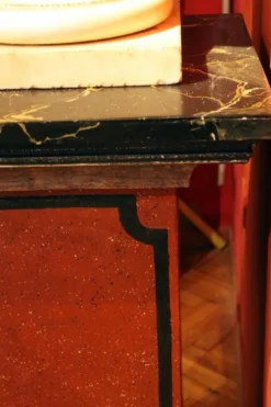Pédestaux ou colonnes architecturaux en laque faux marbre italien du 19ème siècle, ensemble de 2