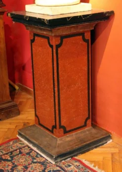 Pédestaux ou colonnes architecturaux en laque faux marbre italien du 19ème siècle, ensemble de 2