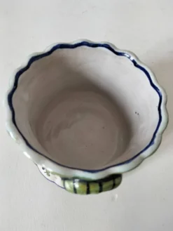 Petit cache-pot en faïence polychrome – Fourmaintraux-Courquin Desvres