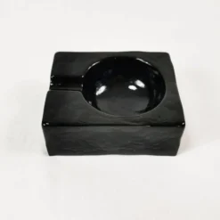Petit cendrier en verre minimaliste de style Bauhaus, années 1970.