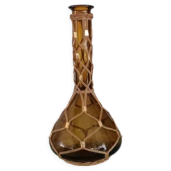 Petite dame-jeanne vintage en verre ambré et fibres tressées