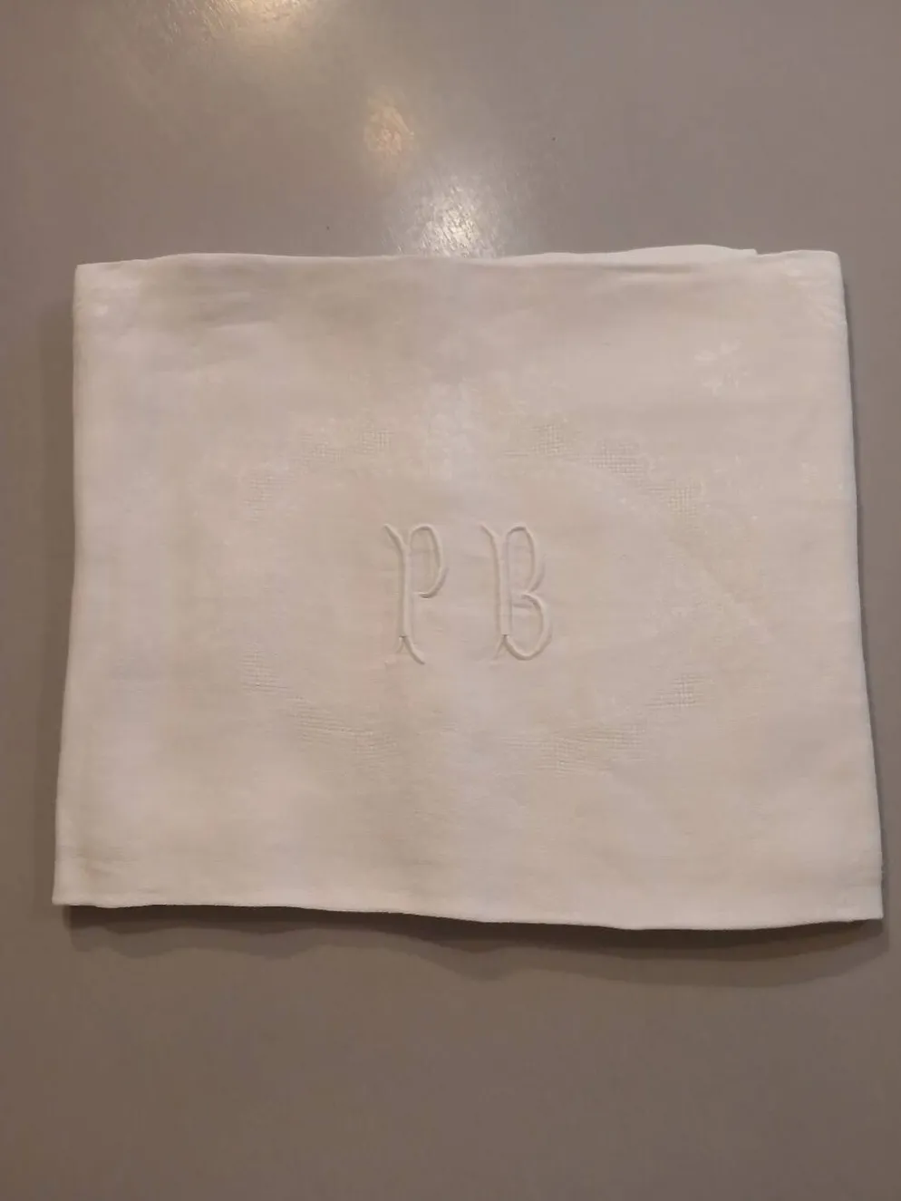 3 petites nappes anciennes initiales brodées PB