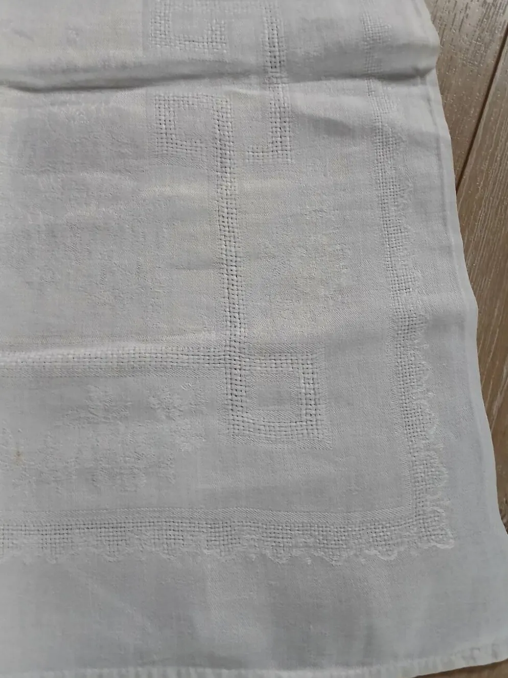 3 petites nappes anciennes initiales brodées PB