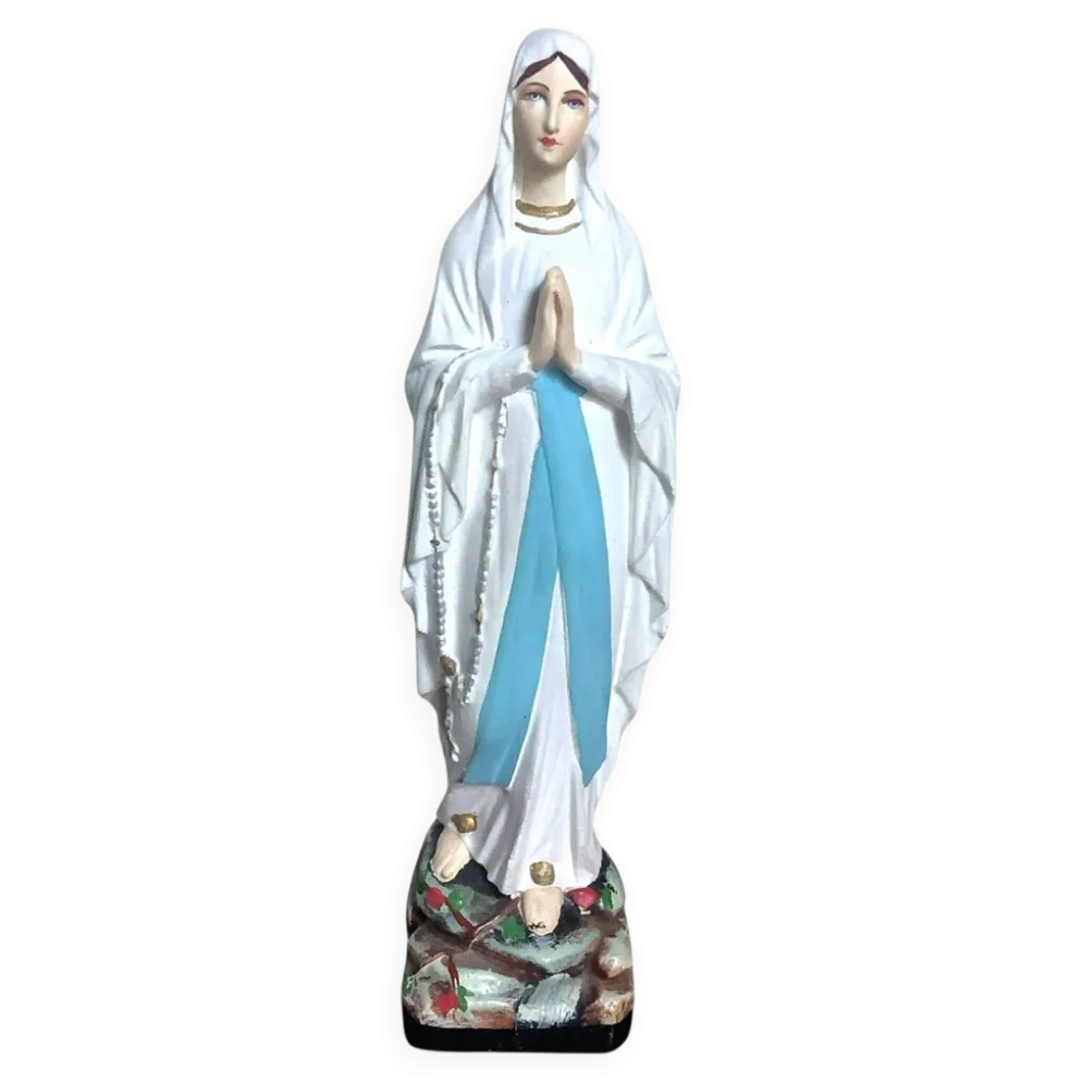 Petite statue en plâtre de la Vierge Marie