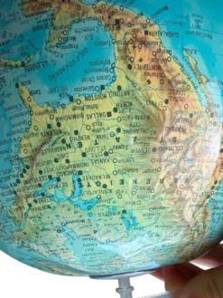 Petit globe terrestre vintage / globe / décoration