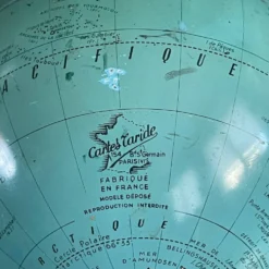 Petit globe terrestre vintage, Cartes Taride