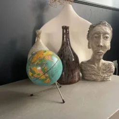 Petit globe terrestre vintage, Cartes Taride