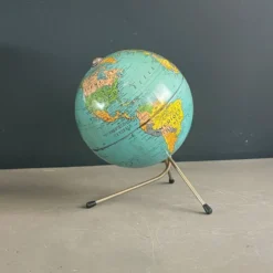 Petit globe terrestre vintage, Cartes Taride