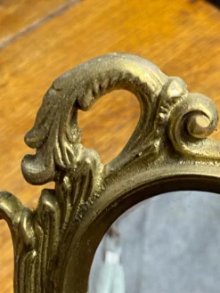 Petit miroir ancien en bronze