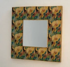 Petit miroir en céramique