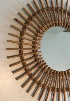 Petit miroir en rotin