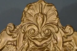 Petit Miroir à Parcloses en Laiton Repoussé – 1900