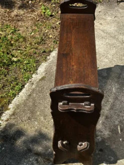 Petit porte-revues / meuble d’appoint en chêne foncé fin 19 e siècle