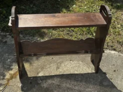 Petit porte-revues / meuble d’appoint en chêne foncé fin 19 e siècle