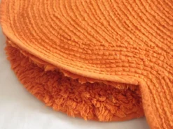 Petit tapis forme fleur année 70 vintage