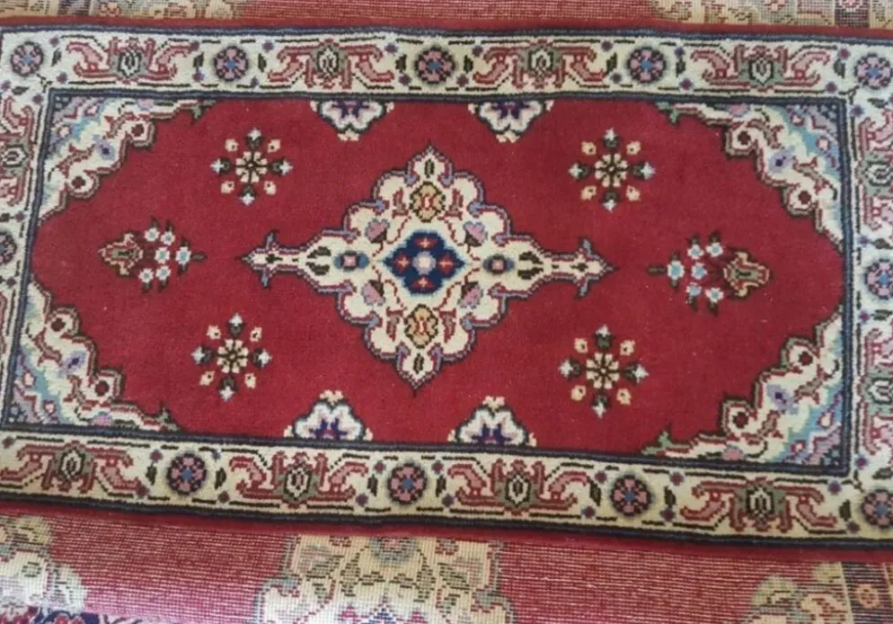 Petit tapis persan d'années 60