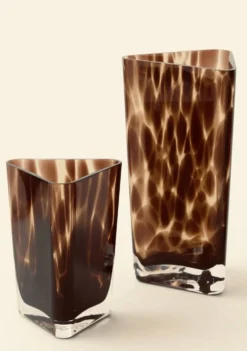 Petit vase en verre