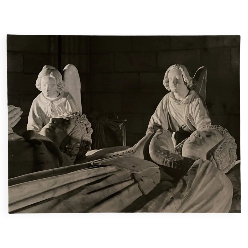 Photo argentique Bernard Darot XXe tombeau de François II deux anges